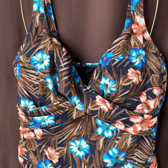 Lands' End Women's 14-22W, 14 LONG Wrap Underwire Tankini Swimsuit Top Deep Sea - Picture 6 of 13